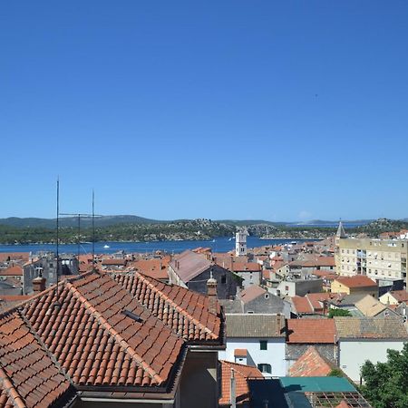 Apartman Bebe In Old Town- With Free Parking Шибеник Экстерьер фото