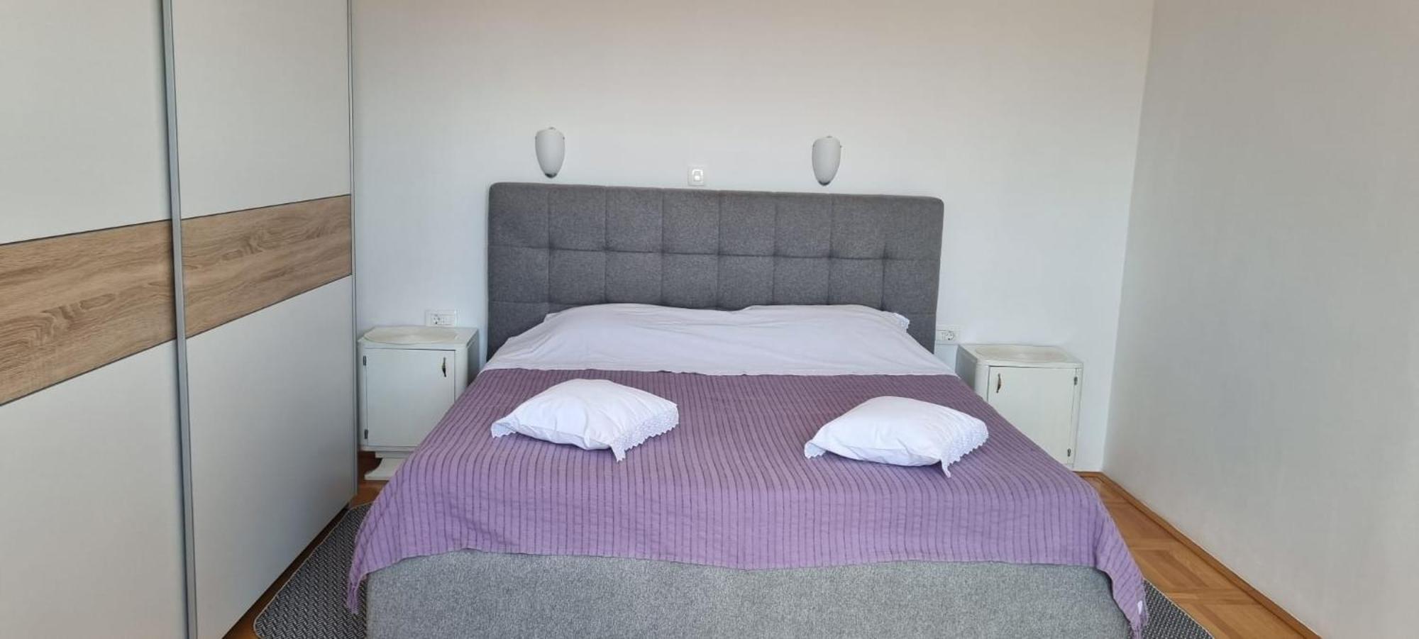 Apartman Bebe In Old Town- With Free Parking Шибеник Экстерьер фото